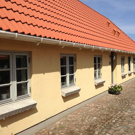 Birkende 2* Langeskov