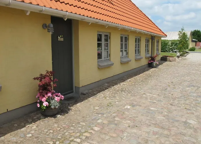 ベッド・アンド・ブレックファスト Birkende Langeskov